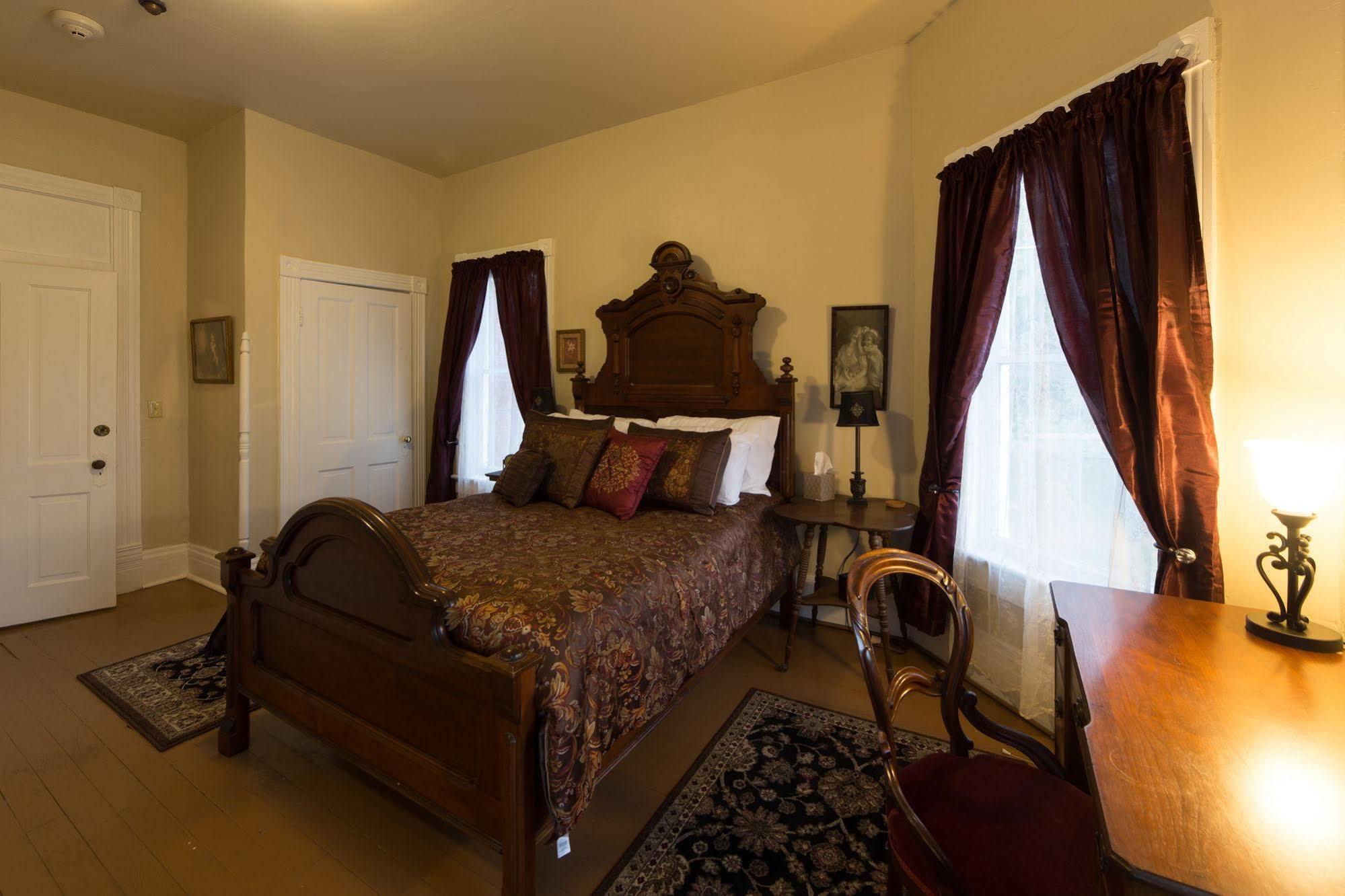 Grand Victorian Inn (Adults Only) Park City Luaran gambar